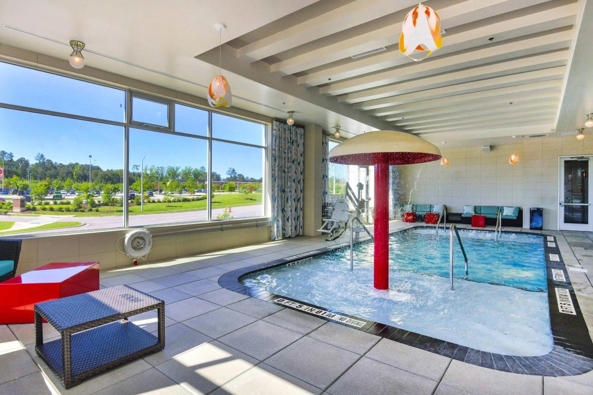 Hotel Courtyard By Marriott Raleigh Cary/Parkside Town Commons Extérieur photo